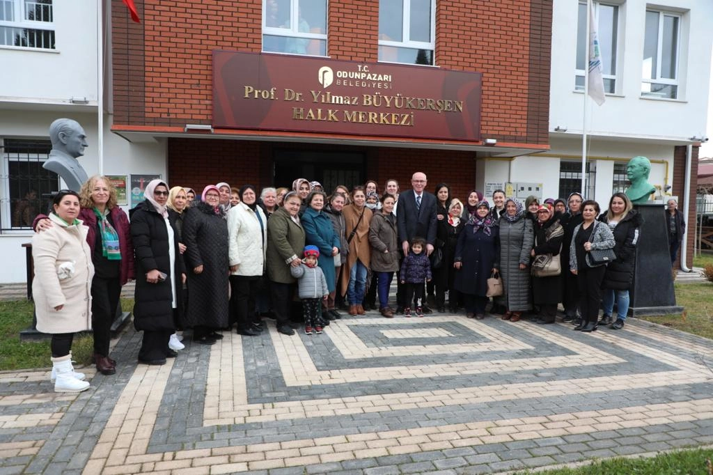 Odunpazarı Belediyesi Kadınların Boş Zamanlarını Kaliteli Geçmesini Sağlıyor!