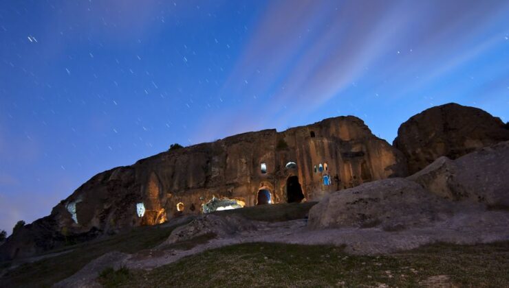 Afyon Çarşıları Ve Alışveriş Noktaları